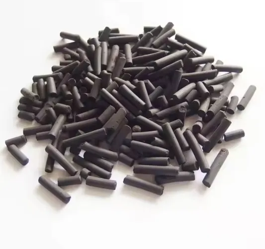 Catalaíoch bunaithe ar charbón